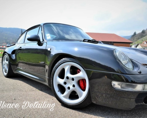 Detailing Porsche 993 turbo